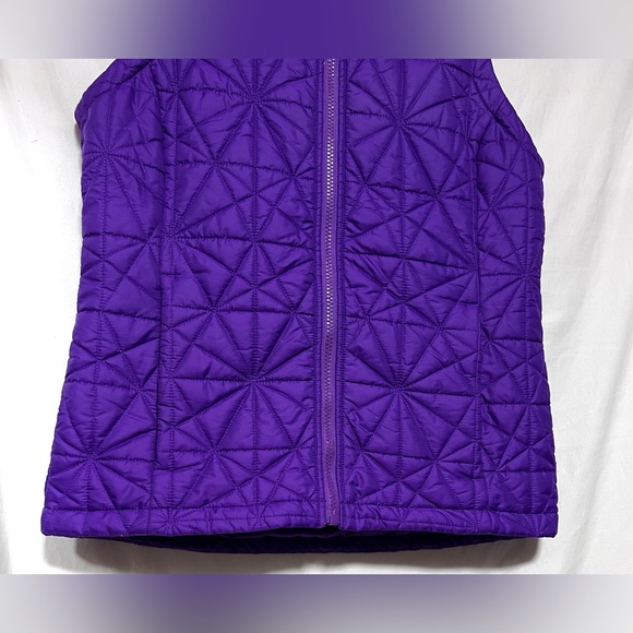 The North Face Vibrant Purple Packable Thermoball Quilted Puffer Vest | Fall - Picture 4 of 14